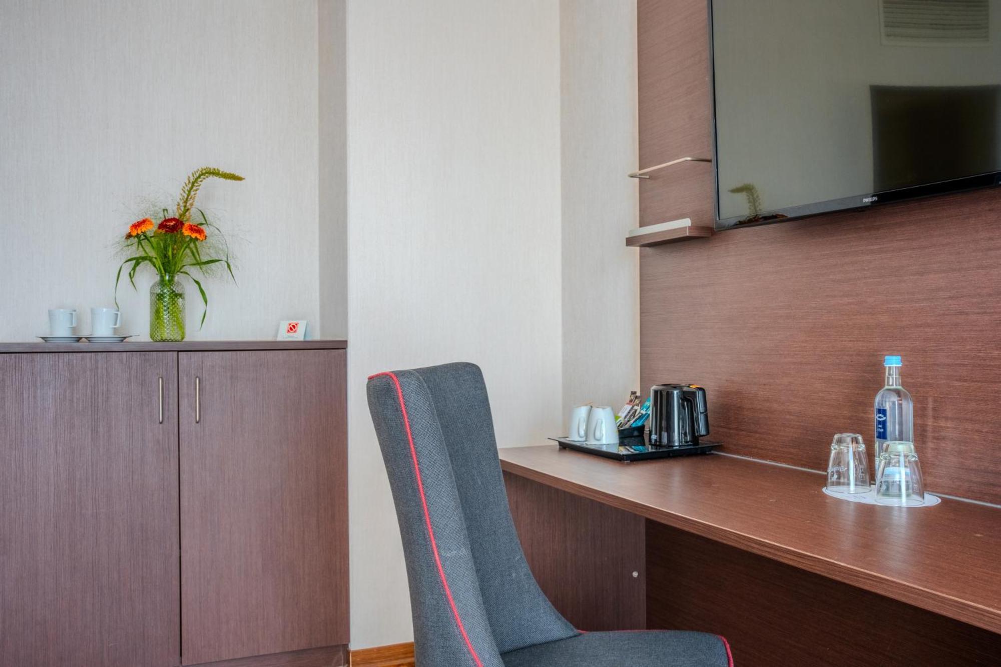 Airways Hotels Frankfurt Airport West Raunheim Zewnętrze zdjęcie