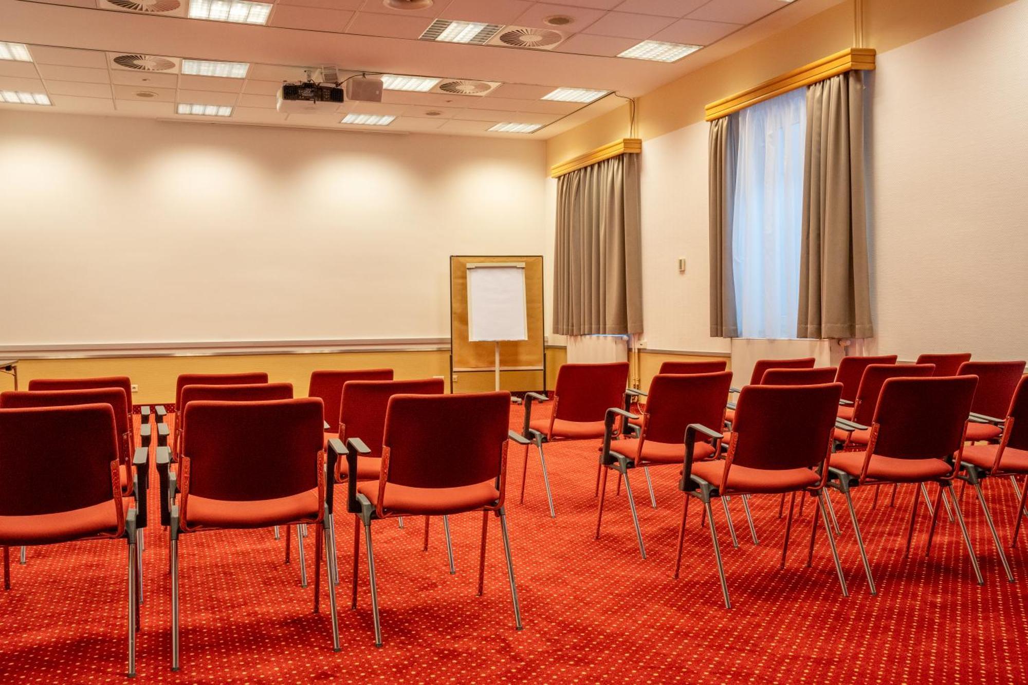 Airways Hotels Frankfurt Airport West Raunheim Zewnętrze zdjęcie